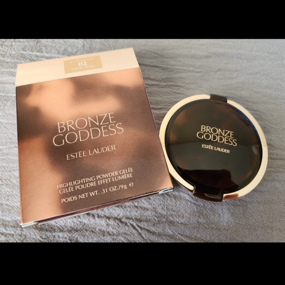 Bronze Goddess Highlighting Powder